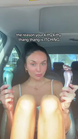 the reason ur kitty kitty thang thang is itchin AND burnin (not the reason u might think) 😅 #electricrazor #electricshaver #beautyhacks #girls #relatable #beautymusthaves #summermusthaves 