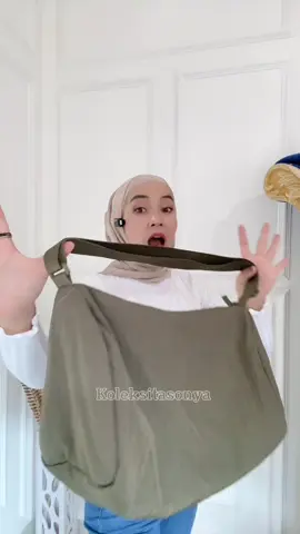 Tas olahraga  #totebag #taswanita  #taspria #tasparasutbesar     #belilokal #tas #tiktokshopgeneration  #slingbag #taslaptop  #tiktokshopgeneration  #tasgym #tasselempang 