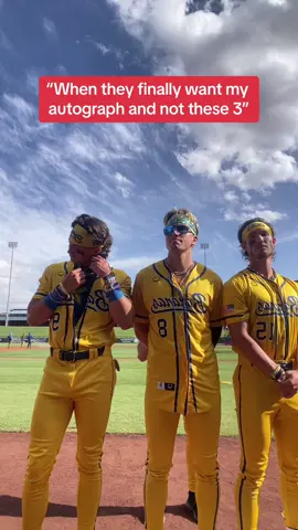 FINALLY i was picked! @noah bridges @Jackson Olson @Coach RAC #savannahbananas #fyp #funny #coldcuts #autographs #iykyk 