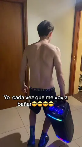 #music #baño #me #voy #a #bañar #viral #estebansantacruzz #musica 