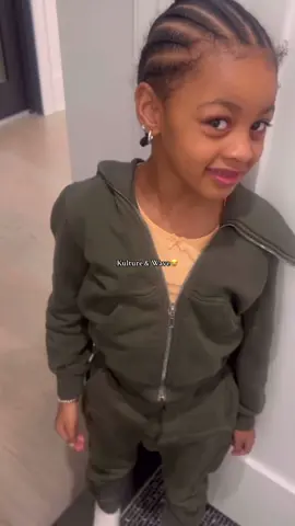 Kulture & Wave be having Cardi busy😭😭 #cardib #kulture #wave #bardigang #bardiswap #empressofrap