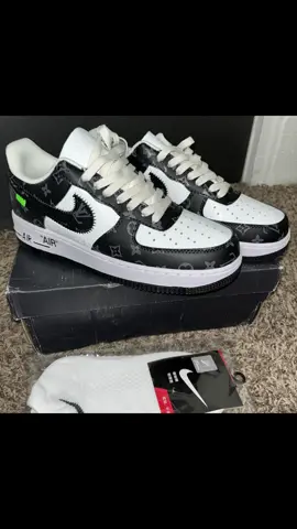 When you get the same shoes twice❤️Nike x LV did their thanggg😍 #louisvuitton #nike #shoecheck #shoeschallenge #shoecollection #contentcreator #softlife #fyp 