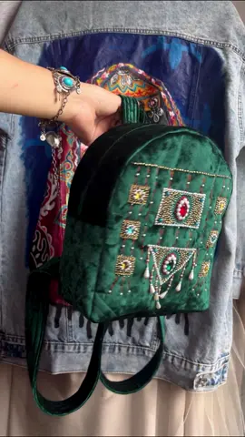 Ерекше бол🫰🌷 Авторлық сөмке #kazakstan #этностиль #қазаққызы #қазақшастиль #fashion #grwm #дизайнеродежды #одежда #bloggerstyle #dior #almaty #мастерская #ручнаяработа 