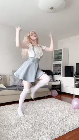 obsessed with this song!!!  #かわいい #可愛い #量産型 #量産型ヲタク #kawaii #cute #strwbev #foryoupage #foryou #fyp #girly #girl #06 #fashion #cutefashion #kawaiifashion #japanesefashion #jfashion #ryousangata #ryousangatafashion #ryousangatakei #lizlisa #lizlisagirl #dance #kpop #kpopfyp #kpopdance #kissoflife #midastouch #kpopdancecover 