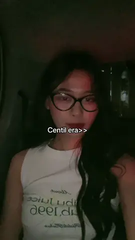asik banget di centil era ini😭☝🏻