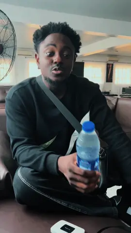 @aquafina water bottle look into this oh for real.    #shintobaba #viral #trending #fypシ゚viral #fyp #tiktokviral 