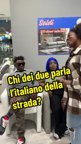 Chi parla l’italiano della strada tra i due? @mouna love ❤️ & @Guyzo ? 