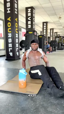 Pay attention to diet and save for later. #absworkout #bellyfat #fyp #beginnerworkout #losefat #loseweight 