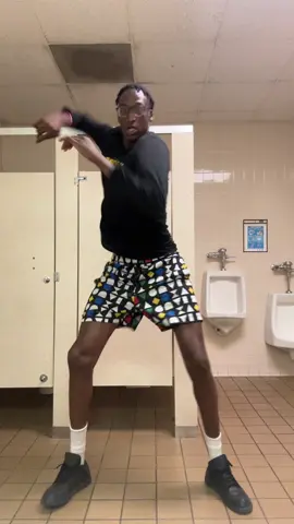 Tag someone that would do the brazil dance with me🇧🇷😭😂 #rupee7ft2baller #college #foryoupage 