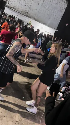 Lo mejor de lo mejor 🔥 @🎶𝓐𝔁𝓮𝓵_𝓒𝓾𝓶𝓫𝓲𝓪𝓼🎵  #Cumbia #sonidero #cumbiasonidera #amorporlascumbias #sonido #viral #sigueme_para_mas_videos_asi 