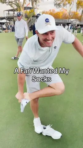 DJ’s face was priceless 💀 #golf 