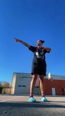 One time for the team 🏆✨  #team #familytime #music #femaleartist #indieartists #fyppppppppppppppppppppppp 