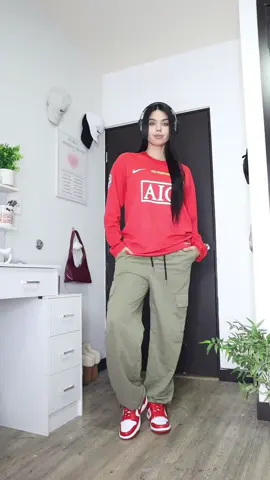 Outfit ideas ✨ #cr7 #cristianoronaldo #manchesterunited #champions #futbol #girls 