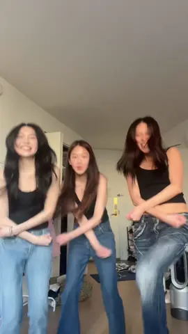 thumbs down @Chloe Kim @izz 