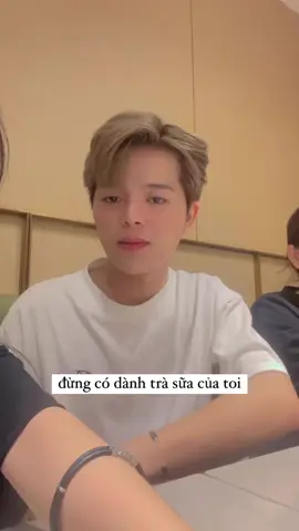 Ủa gì zạ 😀 Làm vậy với idol MN của tui mà coi được? #rhyder #quanganh 