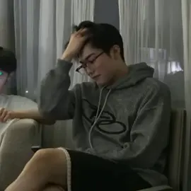 kasep pisan euy #parkgunwook #gunwook #박건욱 #건욱 #zerose #zerobaseone #zb1 