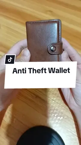 Para Makaiwas sa mga mapag samantala, maging mapag matyag.  Anti Theft walllet, kalaban ng masasamang loob. #antitheftwallet #rfidwallet #rfidcardholder #rfid 