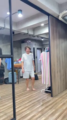 ลุคนี้เป็นไง #แอนนาชวนชื่น #จ๊าบของแท้ 