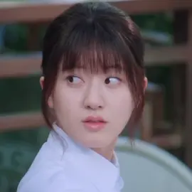 Setiap cara memandangnya bermakna berbeda-beda🖤 SangZhi mewakili para cewek