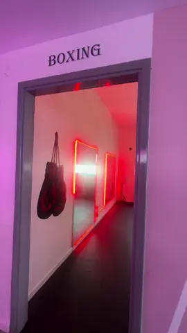 #نزول_الوزن #جيم #رياضة #اكل_صحي #دبي_امارات #شارقه🇦🇪 #الامارات_السعوديه_الكويت_البحرين_عمان #سعوديه #عجمان #gym #Fitness #female #workout #motivation #boxing #traning #loseweight #fyp #fypシ゚viral #fypシ゚viral #fyppppppppppppppppppppppp #explore 