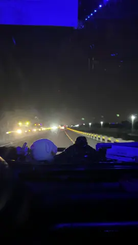 04:00h Dậy đi làm thôi nè 🌝🌝 #LT_GROUP #ltg #xuhuong #viral #trending #fyp #foryou #trend #travel #xh #xhtiktok #trendingvideo #xuhuongtiktok #tour #guide 