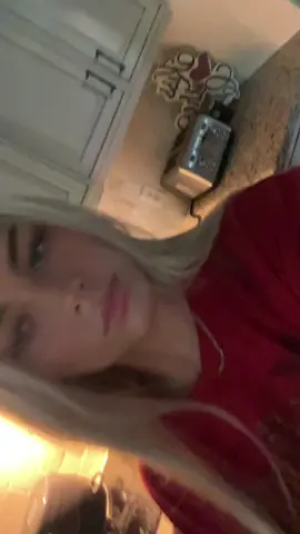 Why’s it zoomed in 