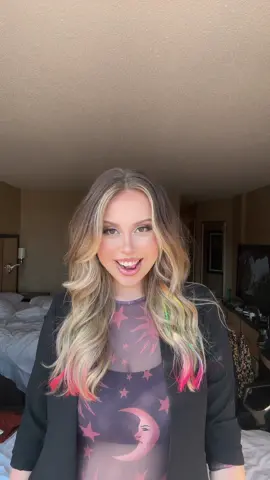 Missing all my people😭😭 #baileylavender #hair #hairstylist #hairtok #relateable #fyp #foryou #hairshow #travel #makeup #makeuptransition #hairtransition 