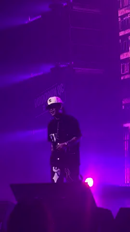 Di Na Saluhin #moratomostwanted #newfrontiertheater #hevabi @hevnem #hevabiconcert 