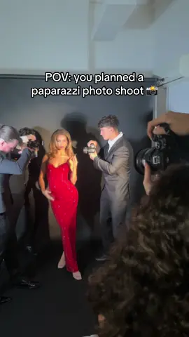 Who wants to see the photos?? 🙊❤️ #photoideas #photography @Kerny 