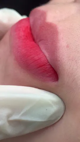 1 lượt lòng môi với kim 7Magnum  by Hiền Đặng 