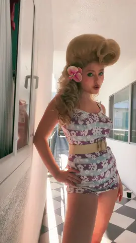 Lmao this is from a photoshoot today i swear i dont go out like this all the time😭 #embarrassed #vintage 