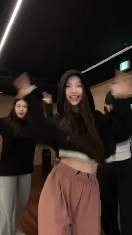 Tell ur GF, I am your... 🤫 #ADYA #에이디야  #연수 #서원 #승채  #YEONSU #SEOWON #SEUNGCHAE  #tellurgfb4ido #tellurgf 