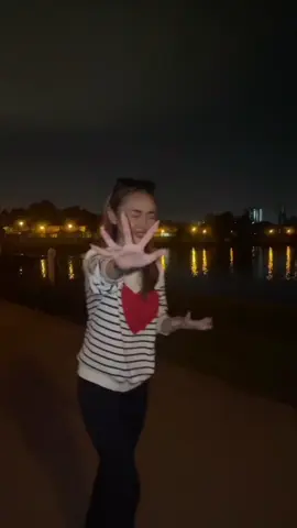 Berlari untuk dapatkan ticket concert @Ckhan @Madrid Milan London @Hafizsuip @Panggung Malaya Pop 2.0 @TOPGLOBAL 