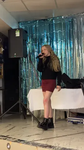 Singing at a charity night to raise funds for  @TourettesAction  Grateful to be part of this amazing night 🥰 #tourettesaction #iseered #charity #fundraiser #singer #childsinger #youngperformer #2024 #gracerosenettle #fyp #foryoupage #everybodylovesanoutlaw 