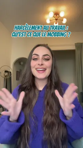 Le mobbing c’est quoi ? Cette forme de harcelement est très courante dans le monde du travail. Exclure, discréditer, moquer un collègue sur une période prolongée n’est pas un acte anodin.  Sources :  - Alan : Le mobbing au travail : définition, exemples et conséquences.  - Cadremploi : Qu'est-ce que le mobbing ?  #harcelement #travail #collegue #mondedutravail #apprendresurtiktok 