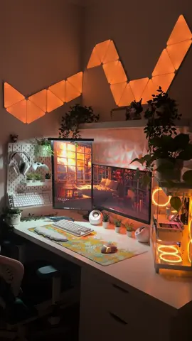 اظن اول مره احط هاللون واخر مره ان شاء الله 🧡 . رايكم؟ . . ———————————————————- #pc  #ست_اب_قيمنق #ست_اب #setup #setupgaming #girlgamer #pcgamingsetup #بي_سي_قيمنق #ديسمبر🐋 