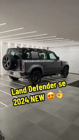 #jeddah #riyadh #saudiarabia #landrover #defender #carsoftiktok #cars 