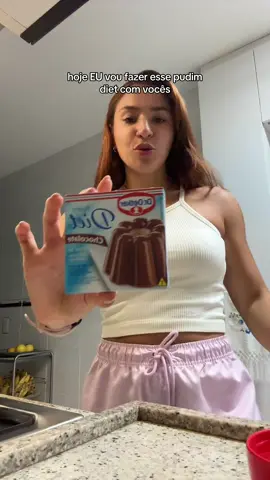 salvador de cutting: gelatina zero! ai eu comprei esse pudim diet pra ver se é bom né #FitTok #doce #docefit #chocolate #emagrecer #emagrecimento #deficitcalorico #cutting #dieta #receita #receitas #receitasfit 