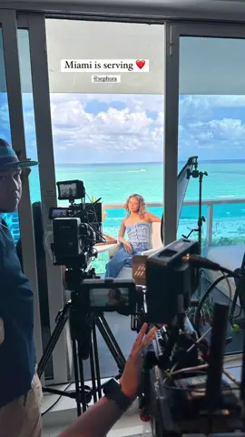 Spotted Bianca in action at a Sephora shoot—looks like she's gearing up for a new sponsorship! Exciting times ahead as she accelerates with support both on and off the track. 🏁💄  #BiancaBustamante #Sephora#fypシ #fyp #mclaren #papayafamily🧡 #f1academy #model 