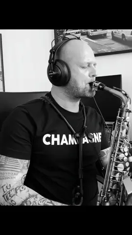 Billie Eilish - No Time To Die - saxophone cover by Doctorsax #saxophone #music #doctorsax #billieeilish #notimetodie #saxcover #saxo #vandoren #jumbojava #legere #cloudvocal #selmer #focusrite #iphone13promax #iphonevideo #samson #selmer #saxmusic #videomusic #champagne #saksofon #saxofone #altosax #altosaxophone #jazzlab @cloudvocal 
