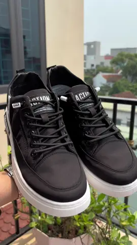 Giày vải đi thoải mái lắm nha mn#fyp #viral #giayfullbox #giaynam #giaycaocap #giaychinhhang #giaychongnuoc 