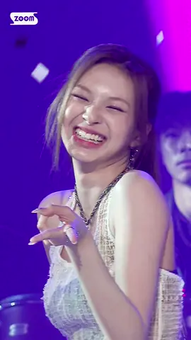 เจ้าเด็กชิกิทำ Ending Fairy แบบ Y2K  เอ็นดูความยิ้มเขิน 🥰🐈‍⬛ ##SHEESH##CHIQUITA##치키타##BABYMONSTER##베이비몬스터#BABYMONS7ER @babymonster_yg 