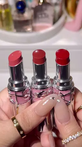 Lưu ngay vào nè swatch 3 màu son dưỡng Ysl Lipstick siêu chất lượng. #lipbalm #sonduong #sonduongcomau #yslbeauty #ysllipstick #sonysl 