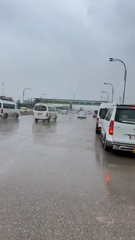 أجواء المطر من مدينة الحلة 💜👏 #شارع#الجامعة#بابل#المستقبل