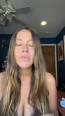 🪽🪽 #healingtiktok #HealingJourney #selflove #selfworth 