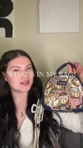 Isn’t my new bag the cutest? ✨🧸 #whatsinmybag #teddybearpurse  #tiktokshopfinds #fyp #springbeauty 
