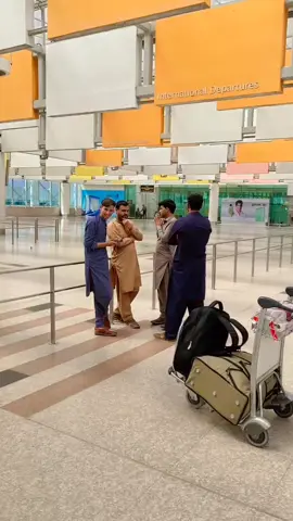 my home country bye bye back to Dubai#پاکستان___زندہ___باد #tiktok #trending 