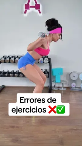 ¿Cuáles son los errores que ves en estos ejercicios?🤔❌✅ #gluteos #gimnasio #tutorial 