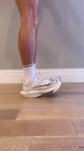 Locking and loading into the Nike Alphafly 2 Proto for today’s bit of speedwork (see earlier post). The AF2 is my least favourite of the Alphafly range - whilst it corrected for the tight midfoot in the AF1 (which gave me arch pain over long distances), it lacked the fun bounciness of the v1 and overall felt a bit flat.  The AF3 for me has brought back the fun fast feeling midsole, but without the discomfort in the arch area. #runnersoftiktok #runtoinspire #tiktokrunning #tiktokrunners #marathon #Running #runner #halfmarathon #marathon #runningcommunity #motivation #runningmotivation #GRWM #ASMR #whisper #runningshoes #marathontraining #runtips #runningtips