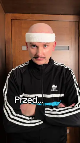 Odcinek z wielką metamorfozą Trenera jest już na naszym kanale YT!  Jak sie Wam podoba nowy Trener WF? 💇  Dziekujemy @Aestepool Clinic za przeszczep włosów u Trenera! Efekt WOW! [wspolpraca barterowa] #metamorfoza #wlosy #waksy 